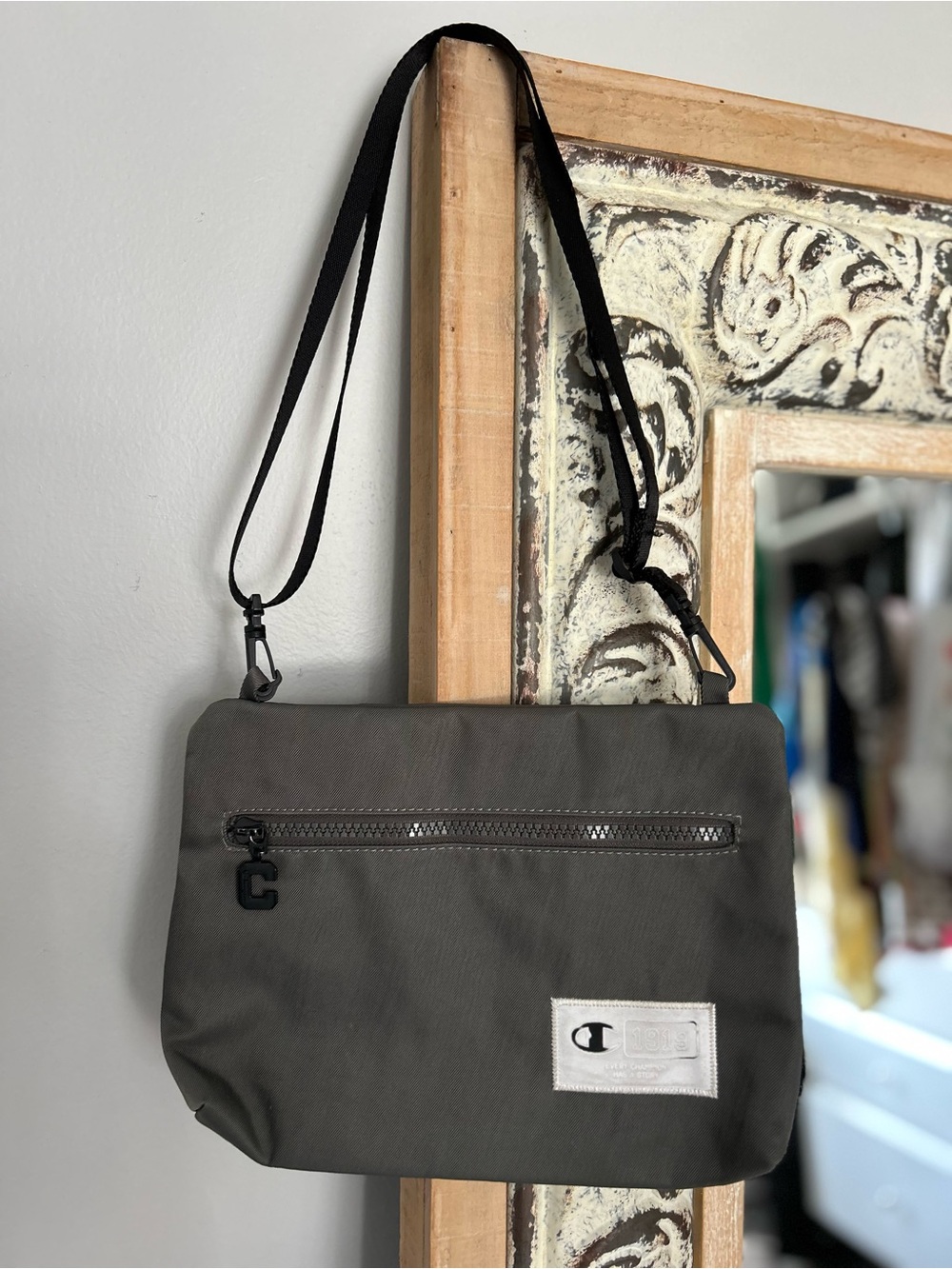 Champion Black/Grey Messenger Crossbody Bag